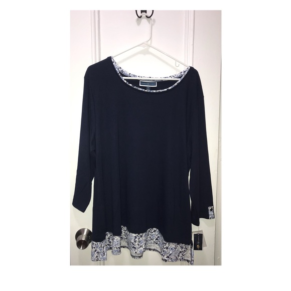 🦋Karen Scott top🦋 - Picture 2 of 3